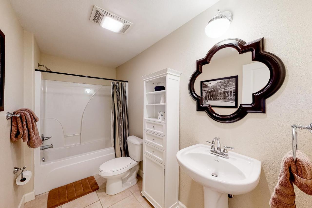 Pine Crest Lodge Eureka Springs Dış mekan fotoğraf